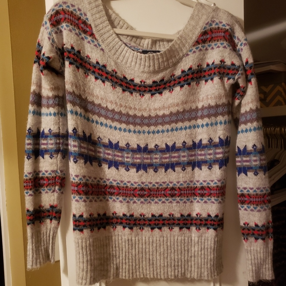 American eagle sweater
